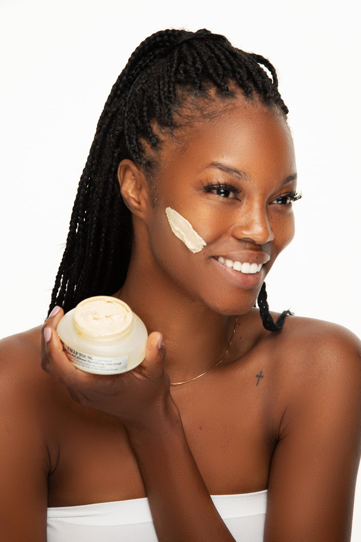 Honey & Almond Revitalizing Face Scrub